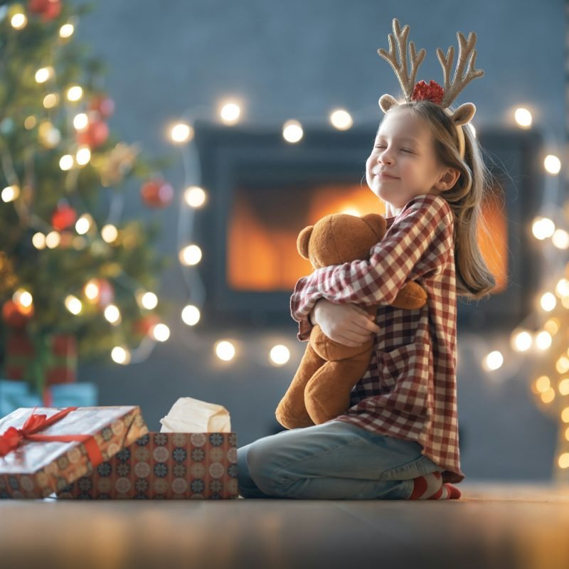girl with Christmas gift